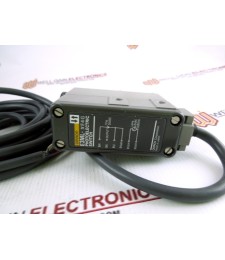 E3ML-XE4G 10-30VDC